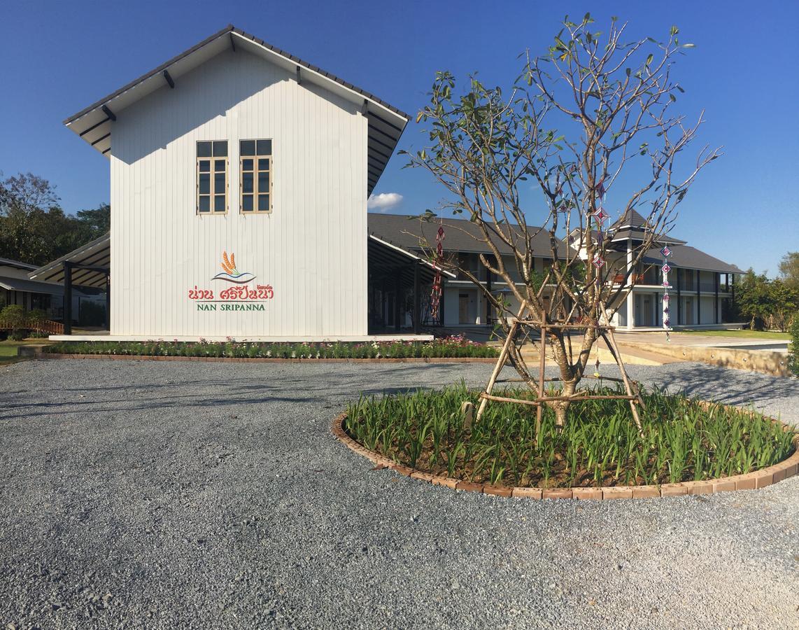 南斯里潘纳酒店 南府 外观 照片